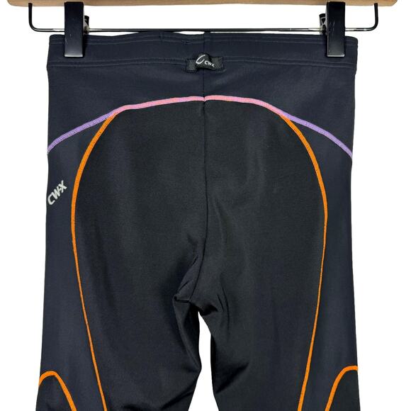 CW-X | Black Rainbow 3/4 Length Stabilyx UPF 50+ Cropped Compression Leggings - Picture 4 of 8